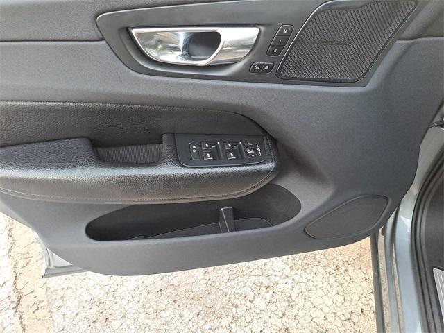 used 2019 Volvo XC60 car, priced at $17,881