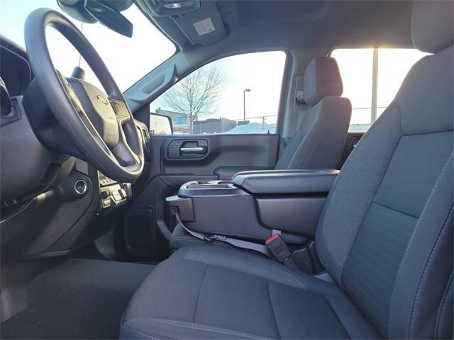 used 2025 Chevrolet Silverado 1500 car, priced at $36,542