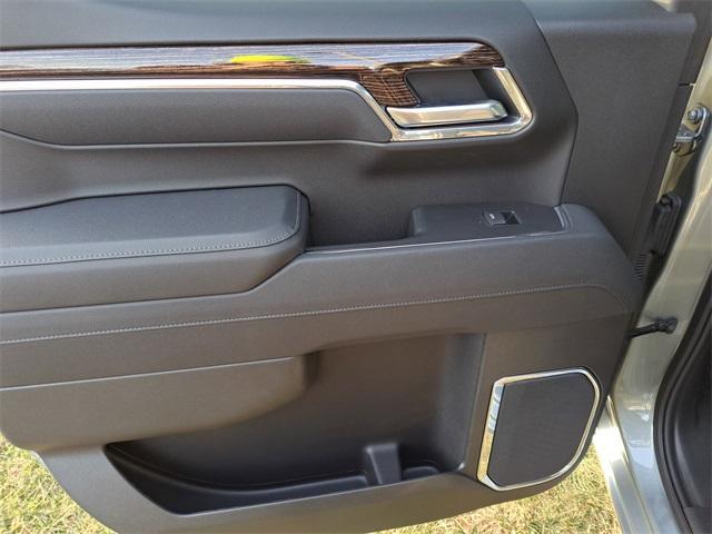 used 2025 GMC Sierra 1500 car, priced at $44,998