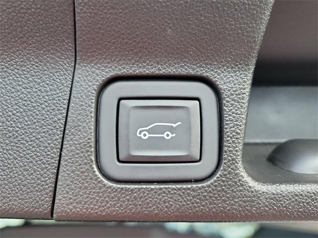 used 2023 GMC Acadia car, priced at $32,929