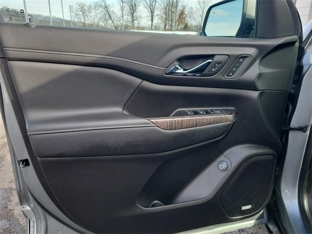 used 2023 GMC Acadia car, priced at $32,929