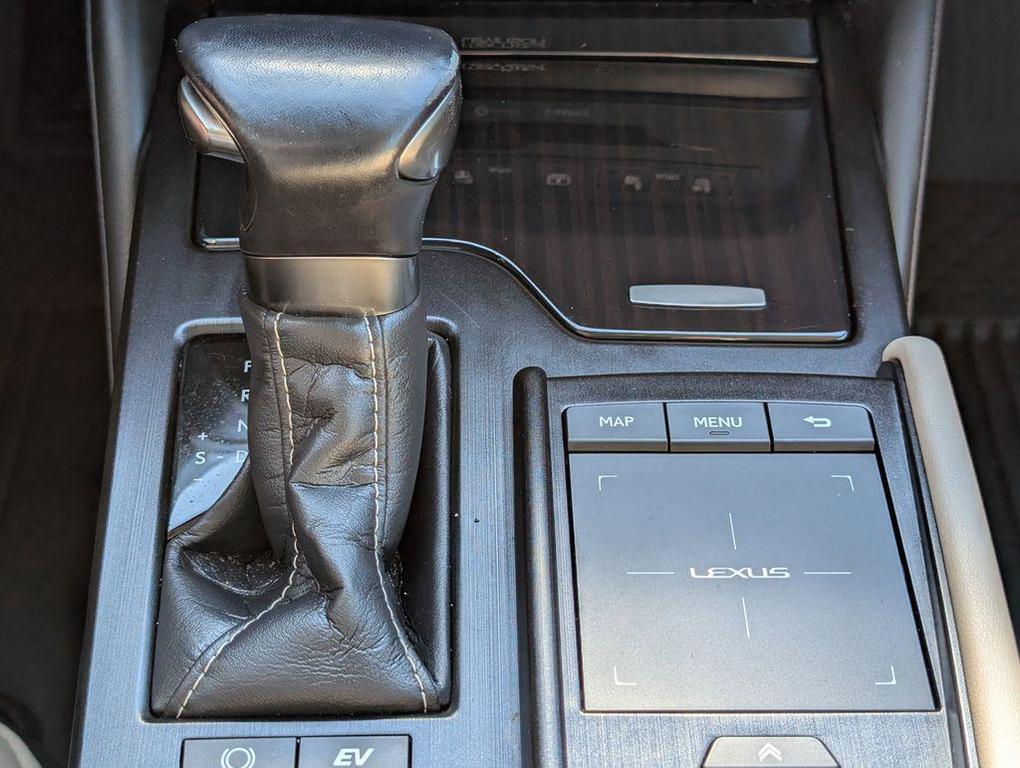 used 2021 Lexus ES 300h car, priced at $28,786