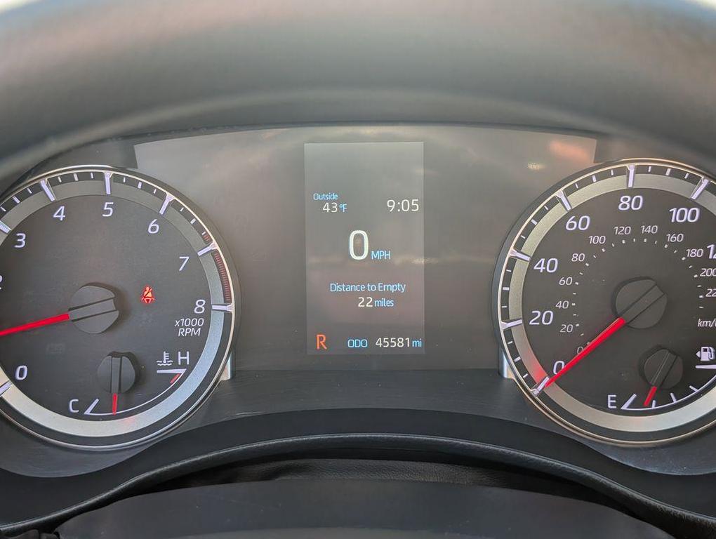 used 2022 Toyota Highlander car, priced at $29,670