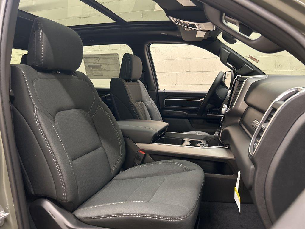 new 2026 Ram 1500 car, priced at $60,162