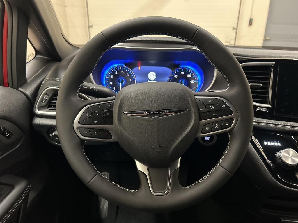 new 2026 Chrysler Pacifica car, priced at $44,560