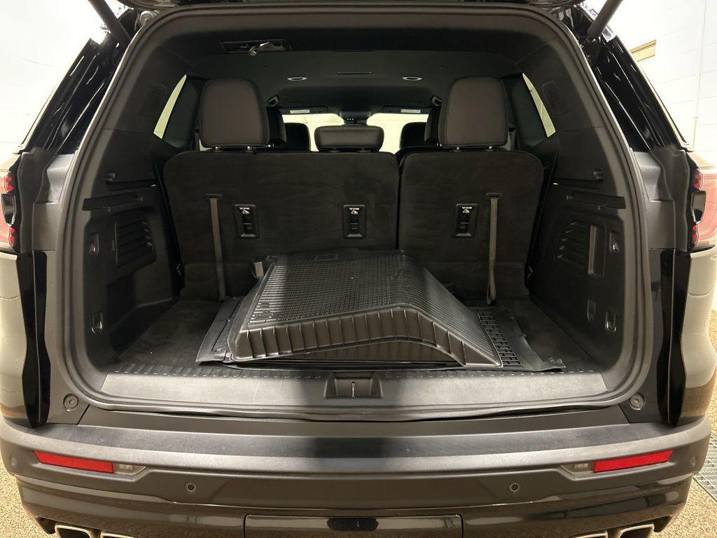 used 2024 GMC Acadia car, priced at $41,500