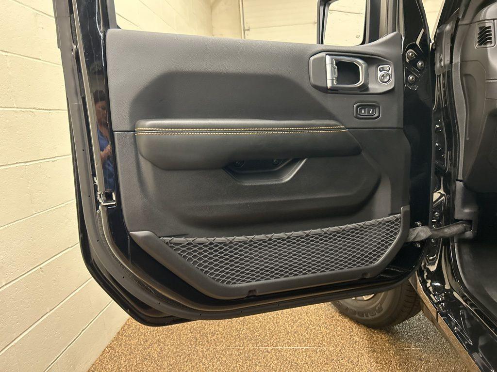 new 2026 Jeep Gladiator car, priced at $48,450