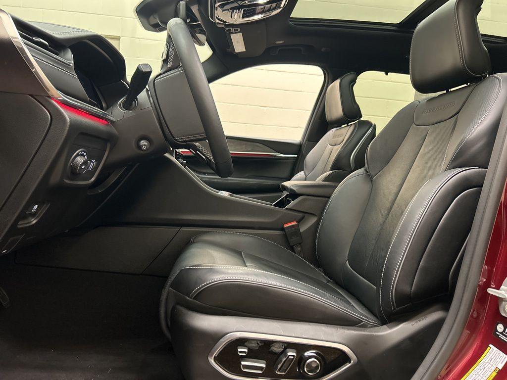 used 2025 Jeep Grand Cherokee L car, priced at $49,000