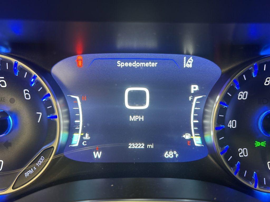 used 2024 Chrysler Pacifica car, priced at $36,000