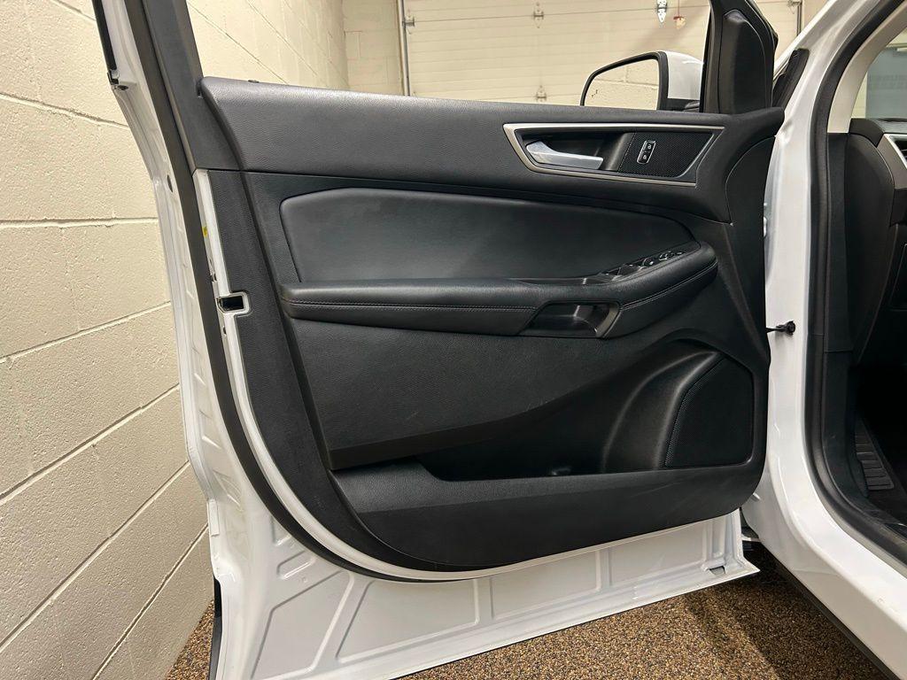 used 2023 Ford Edge car, priced at $23,000