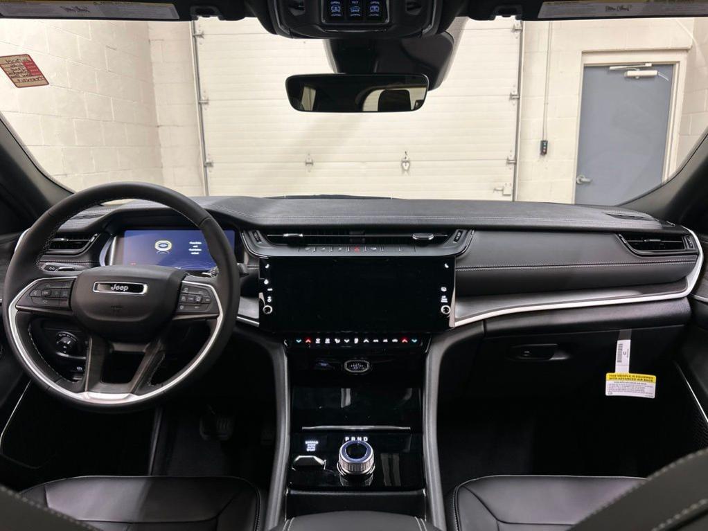 new 2026 Jeep Grand Cherokee L car, priced at $49,911