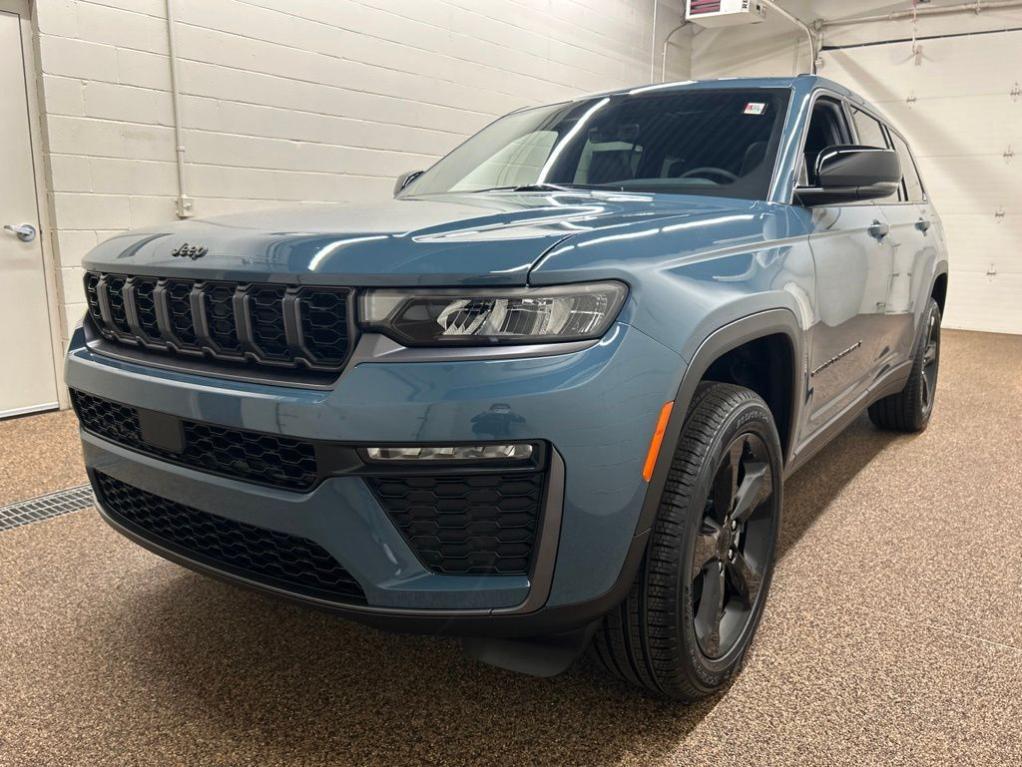 new 2026 Jeep Grand Cherokee L car, priced at $49,911