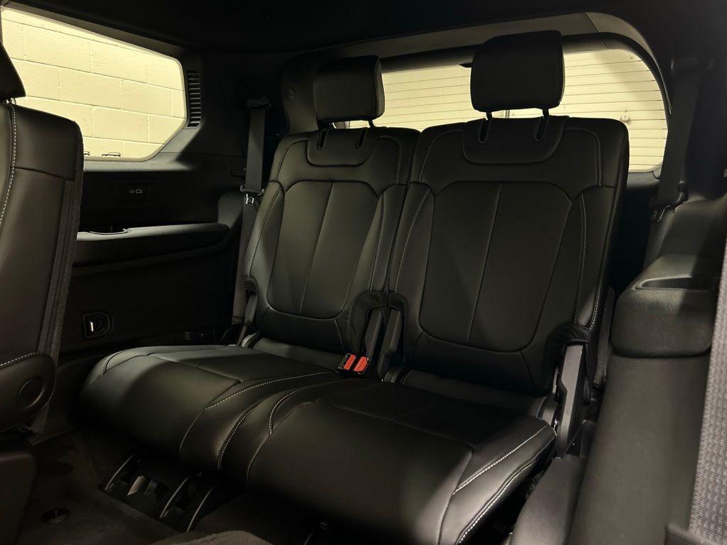 new 2026 Jeep Grand Cherokee L car, priced at $49,911