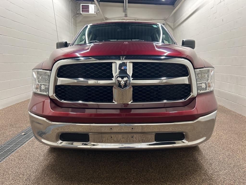 used 2019 Ram 1500 Classic car, priced at $25,000