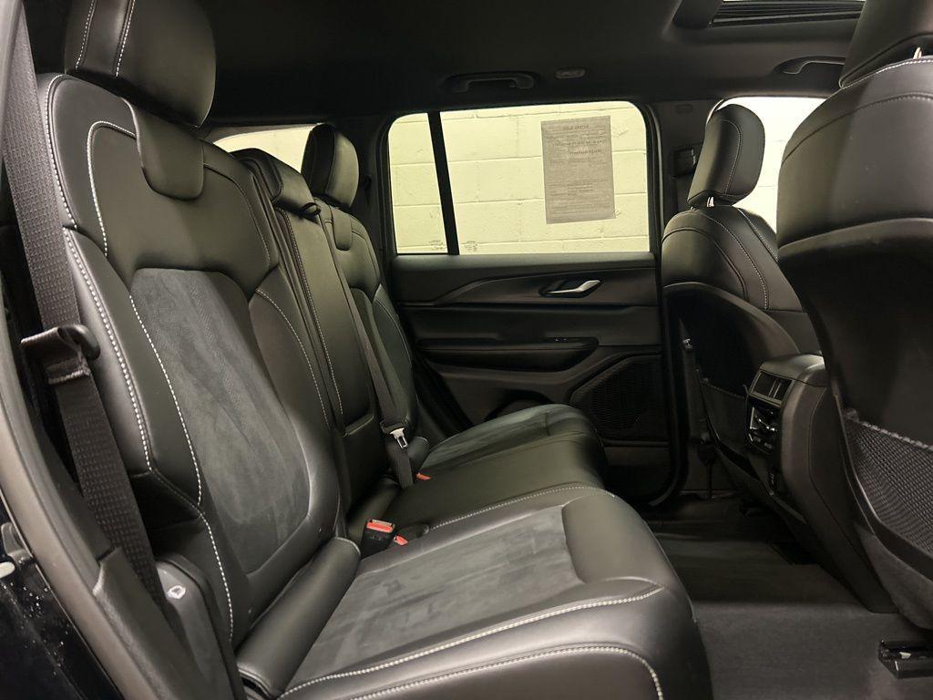 used 2024 Jeep Grand Cherokee car, priced at $35,800
