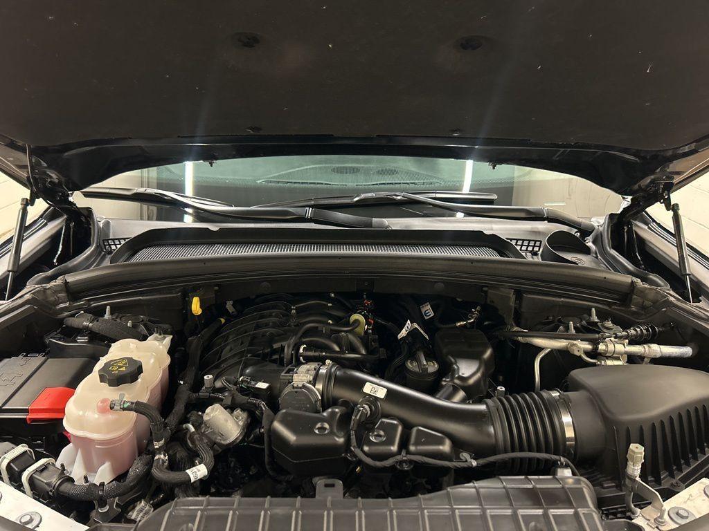 used 2024 Jeep Grand Cherokee car, priced at $35,800