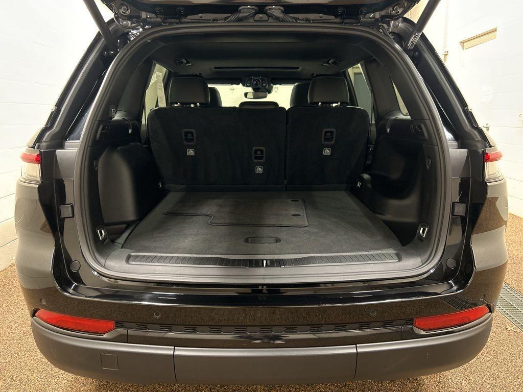 used 2024 Jeep Grand Cherokee car, priced at $35,800