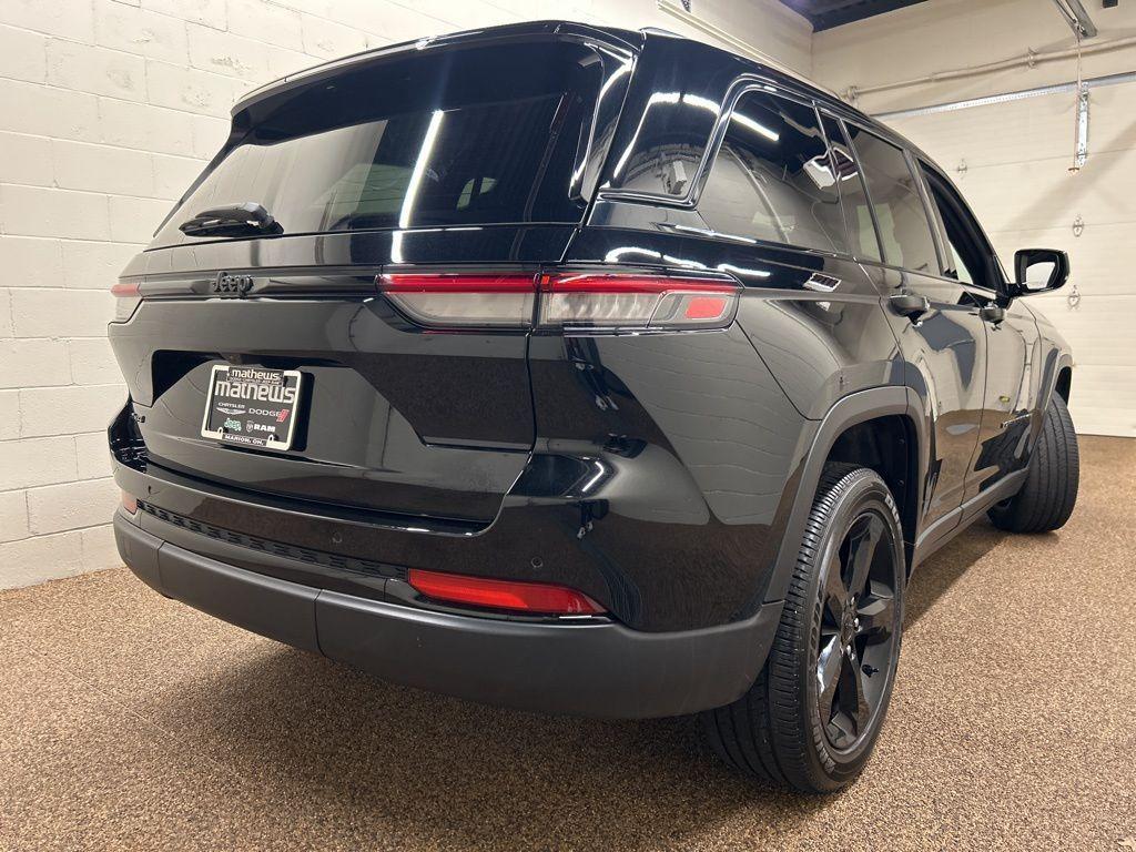 used 2024 Jeep Grand Cherokee car, priced at $35,800