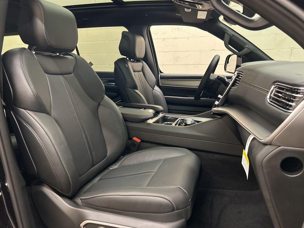 new 2026 Jeep Grand Wagoneer car, priced at $76,008