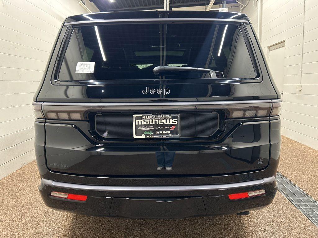 new 2026 Jeep Grand Wagoneer car, priced at $76,008