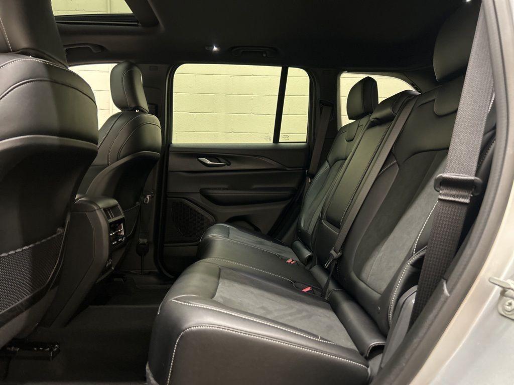 used 2024 Jeep Grand Cherokee car, priced at $37,000