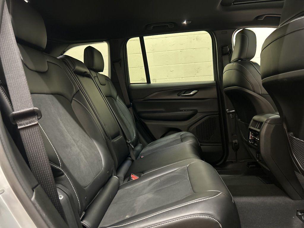 used 2024 Jeep Grand Cherokee car, priced at $37,000