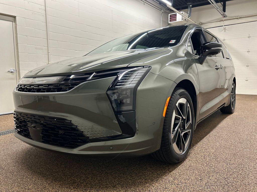 new 2027 Chrysler Pacifica car, priced at $48,708