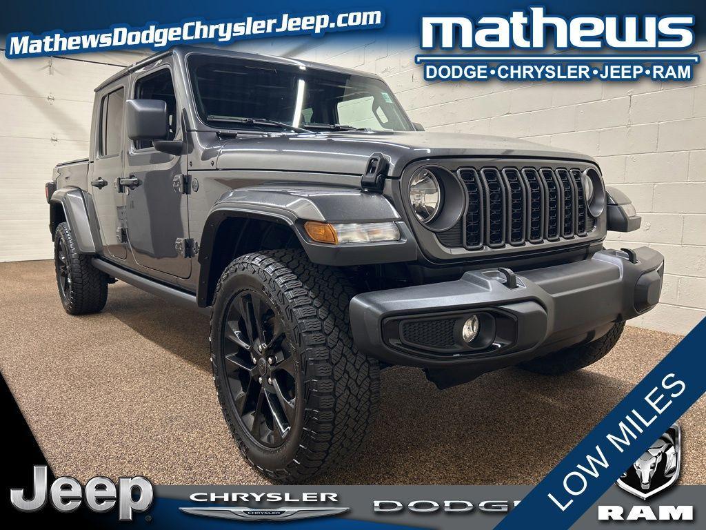 used 2024 Jeep Gladiator car, priced at $38,000