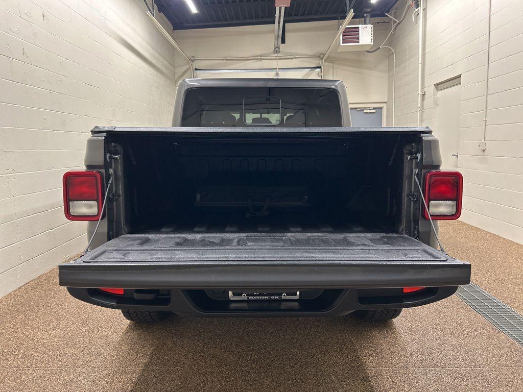 used 2024 Jeep Gladiator car, priced at $38,000