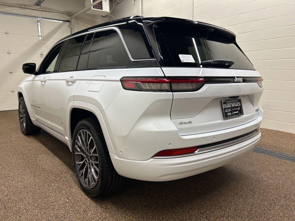 new 2026 Jeep Grand Cherokee car, priced at $60,109