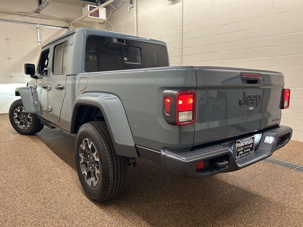 new 2026 Jeep Gladiator car, priced at $48,450