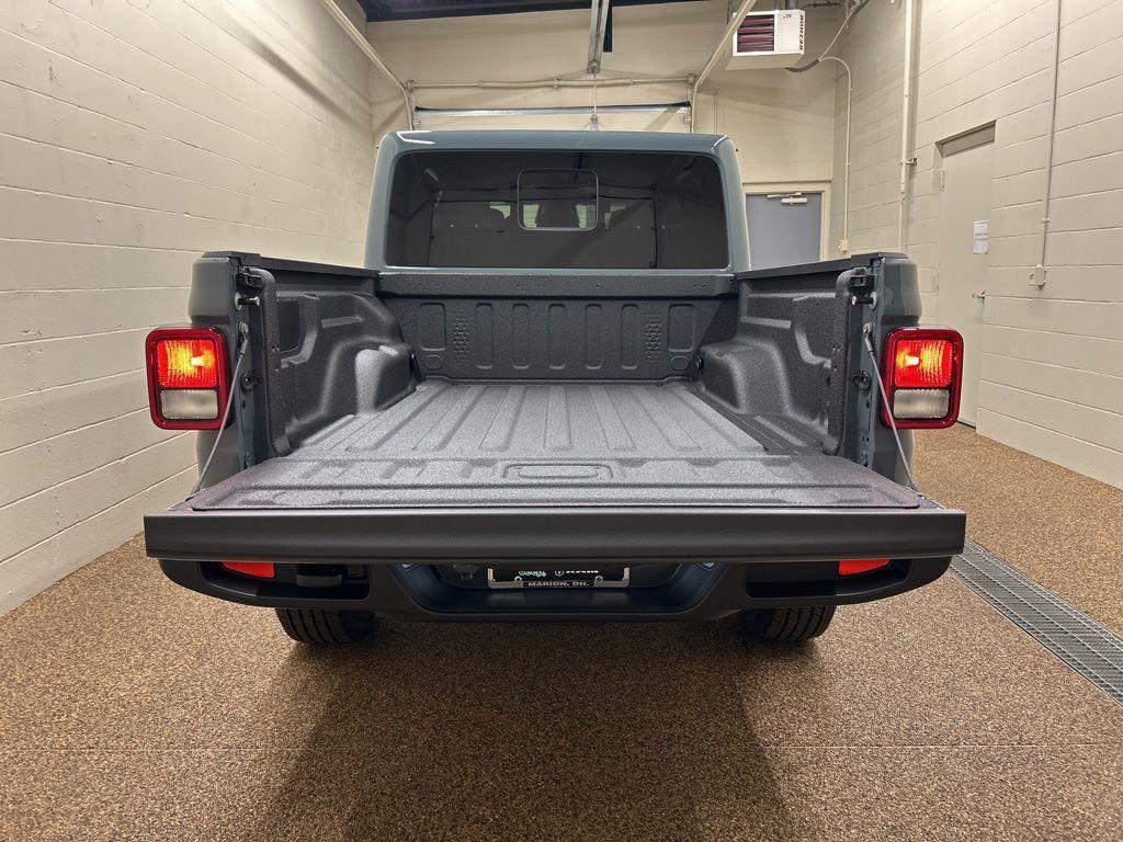 new 2026 Jeep Gladiator car, priced at $48,450
