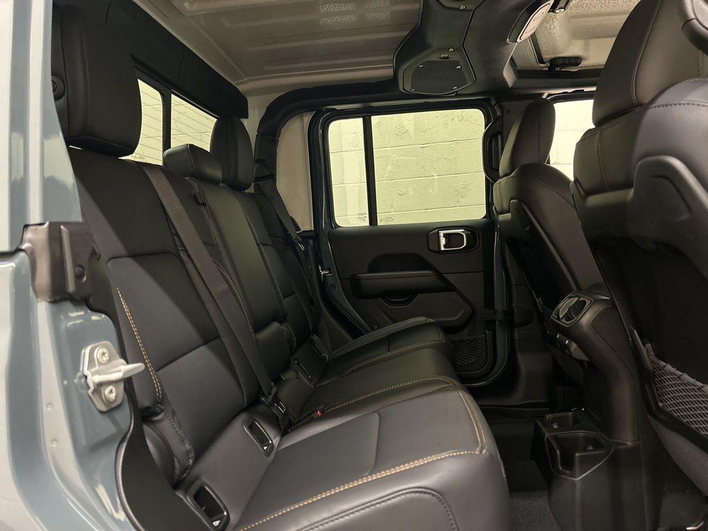 new 2026 Jeep Gladiator car, priced at $48,450