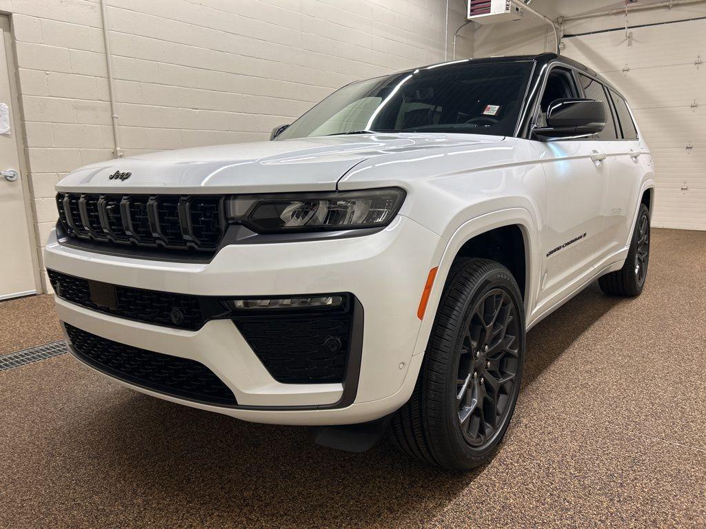 new 2026 Jeep Grand Cherokee L car, priced at $67,168