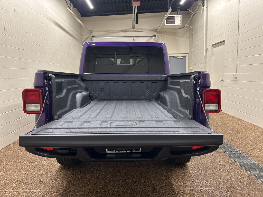 new 2026 Jeep Gladiator car, priced at $48,720