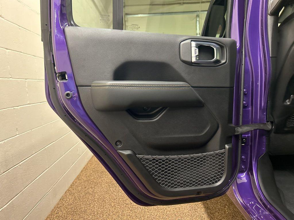 new 2026 Jeep Gladiator car, priced at $48,720