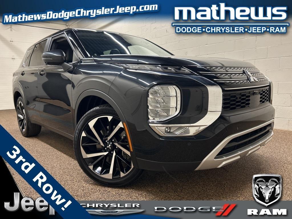 used 2024 Mitsubishi Outlander car, priced at $24,500