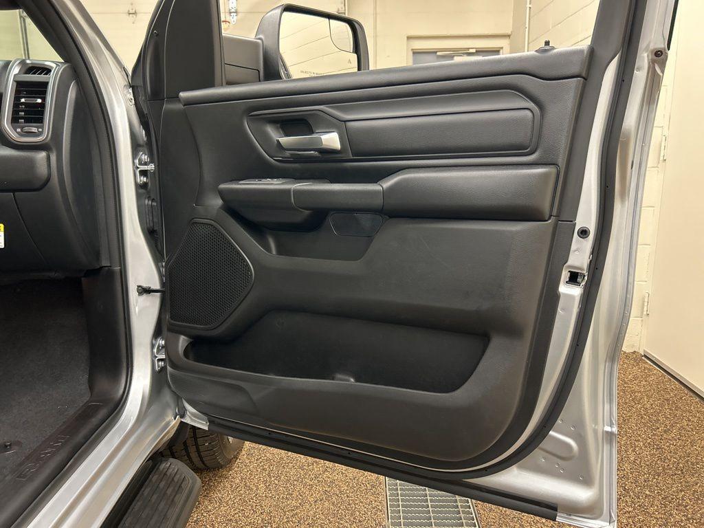 new 2026 Ram 1500 car, priced at $48,921