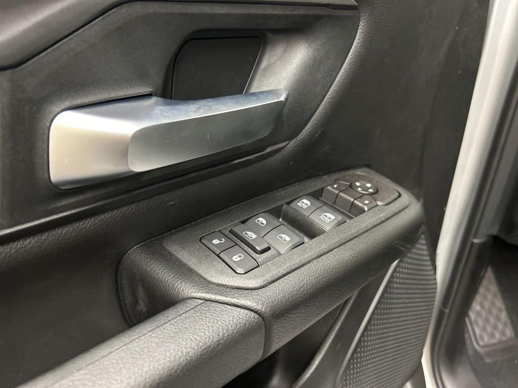 new 2026 Ram 1500 car, priced at $48,921