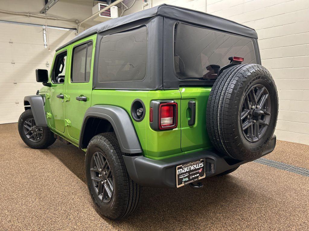 new 2026 Jeep Wrangler car, priced at $40,868