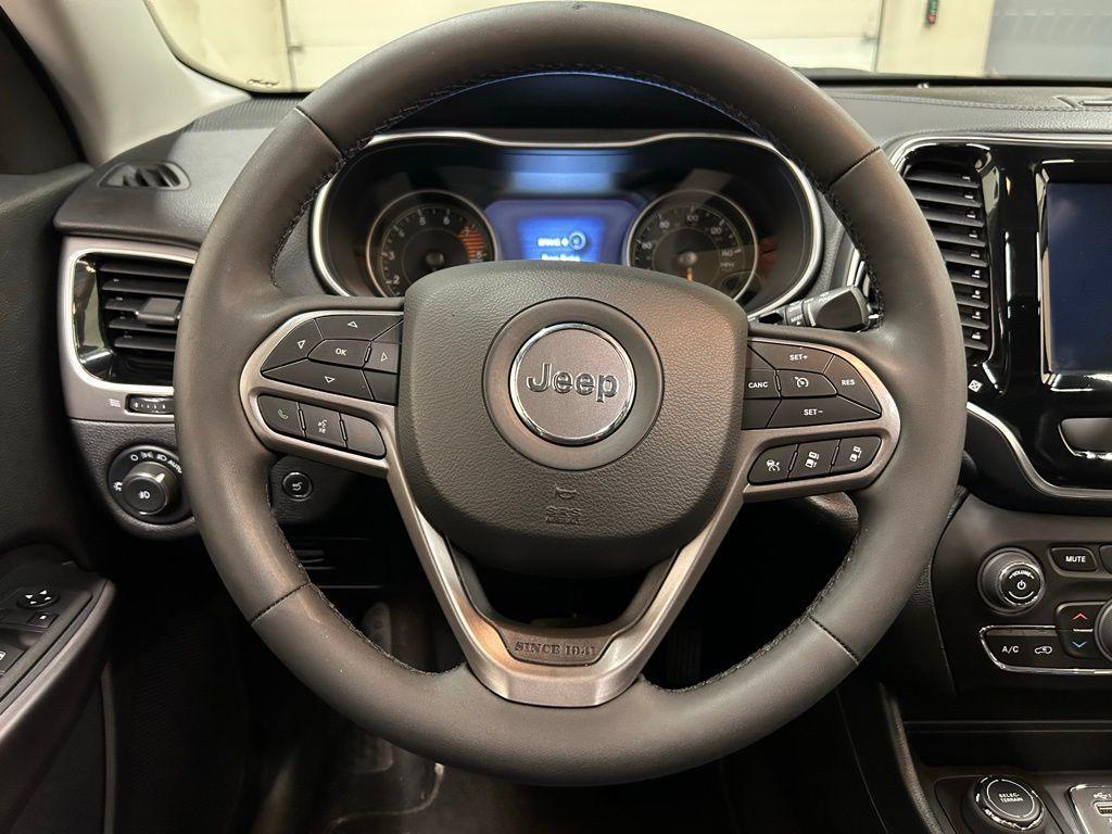 used 2022 Jeep Cherokee car, priced at $25,800