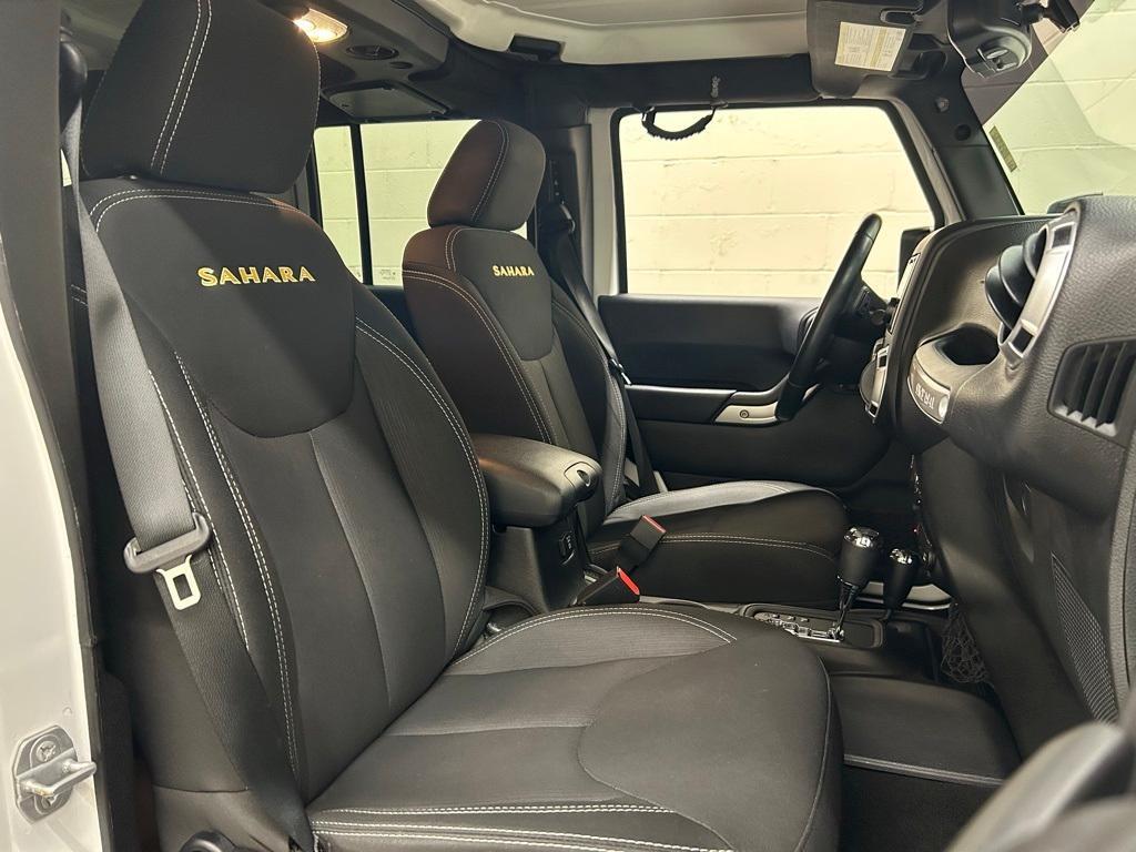 used 2015 Jeep Wrangler Unlimited car, priced at $19,500