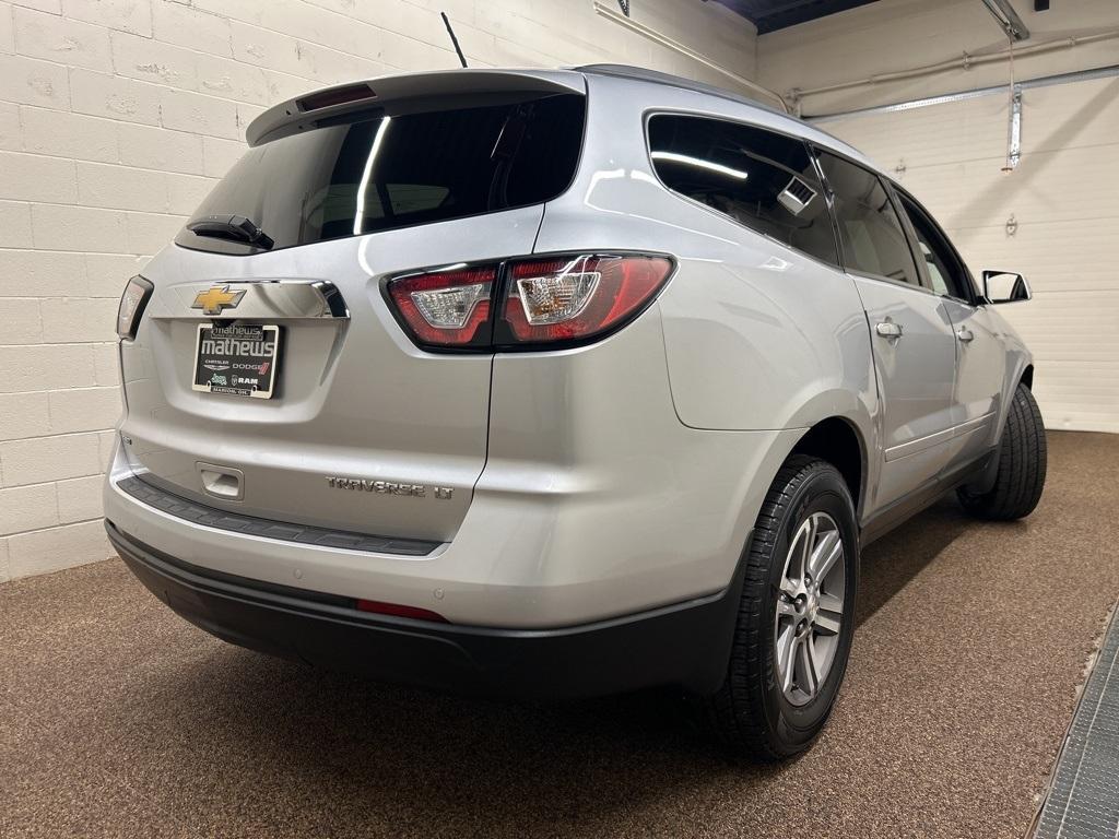 used 2015 Chevrolet Traverse car, priced at $10,000