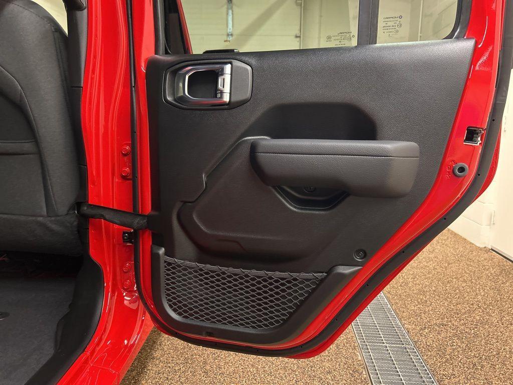 new 2026 Jeep Wrangler car, priced at $39,332