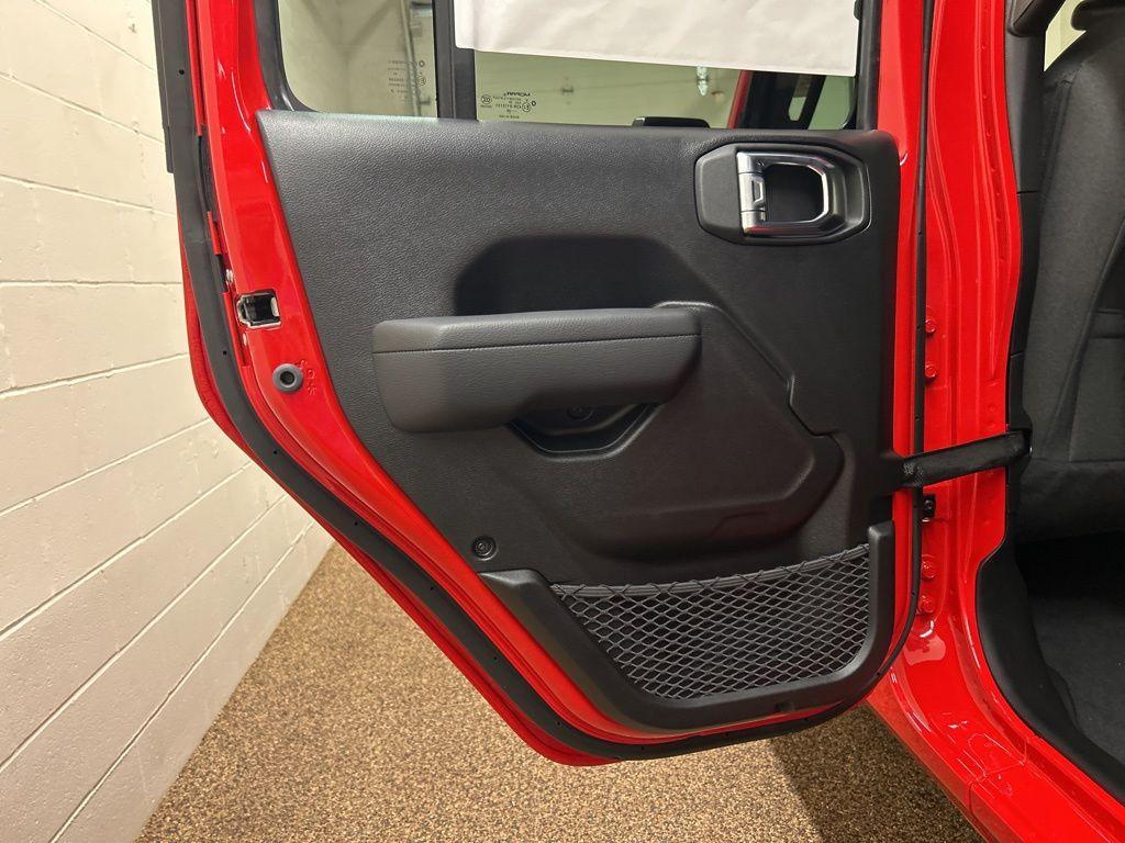new 2026 Jeep Wrangler car, priced at $39,332