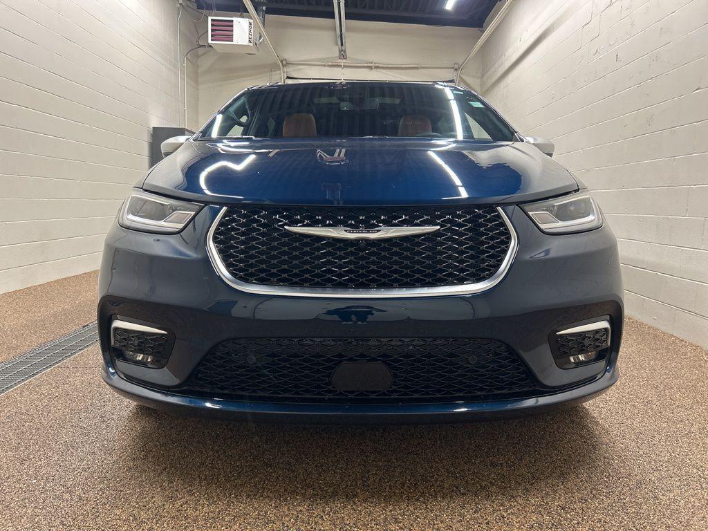 used 2024 Chrysler Pacifica car, priced at $44,000