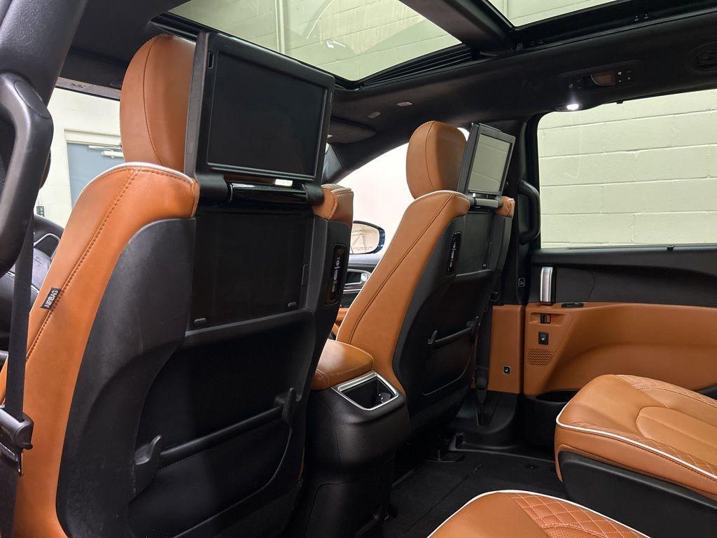 used 2024 Chrysler Pacifica car, priced at $44,000