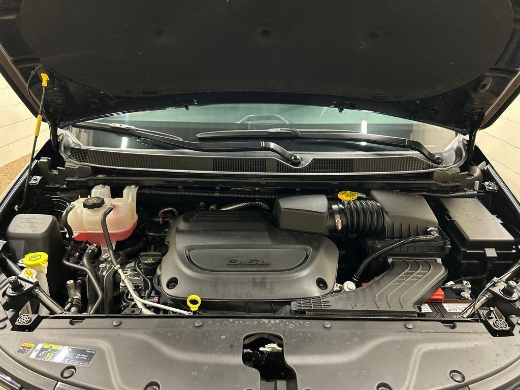 used 2024 Chrysler Pacifica car, priced at $32,602