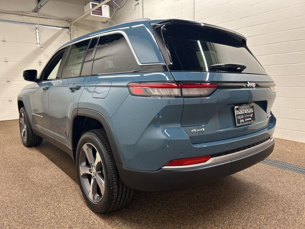 new 2026 Jeep Grand Cherokee car, priced at $47,051