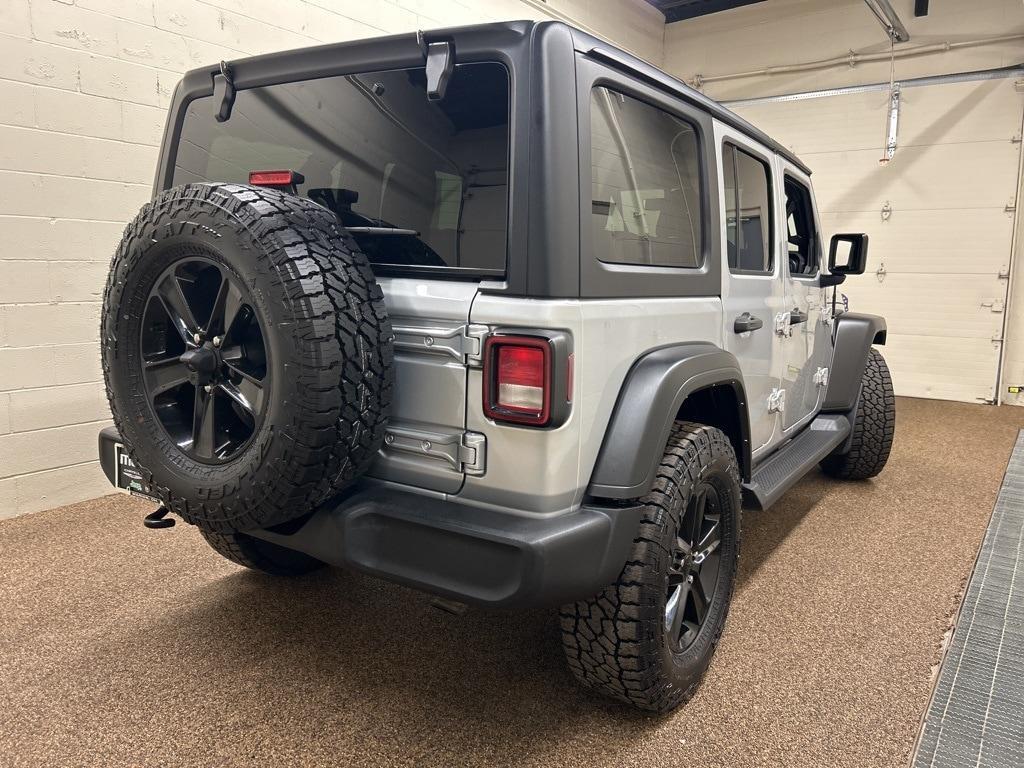 used 2022 Jeep Wrangler Unlimited car, priced at $28,000